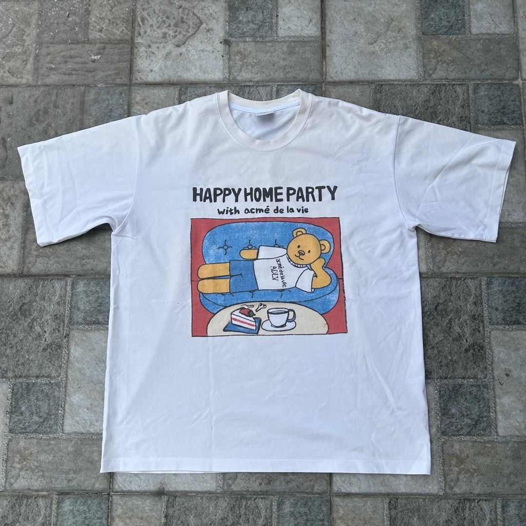 ADLV Shirt (Category: Tshirts & Polo Shirts ) located in Bacoor. Submitted by tugbits (Listing ID 1416988651, Image 1). Description: ADLV Shirt.