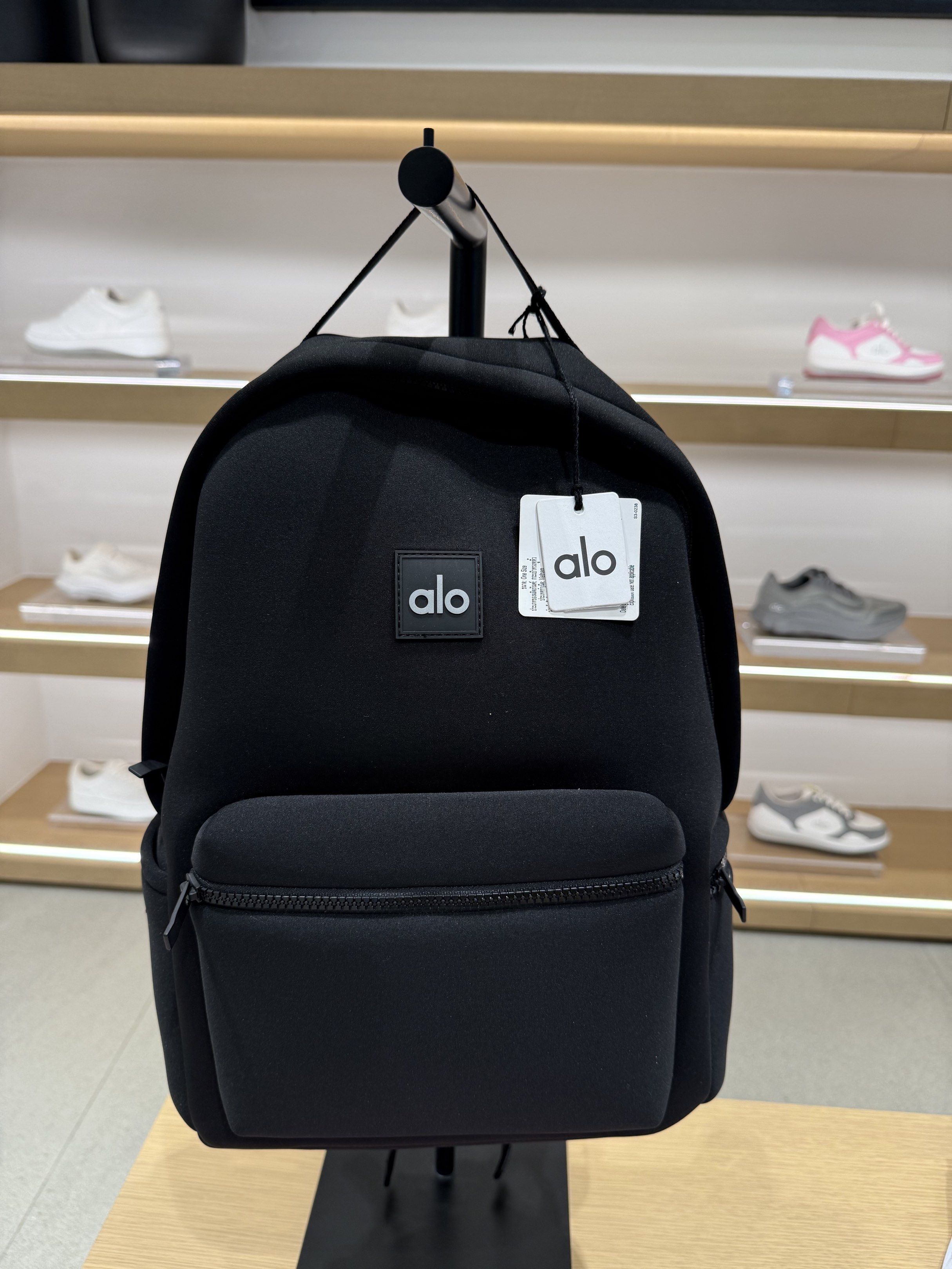 [FREE GIFT] ALO YOGA Stow Backpack (Category: Backpacks) located in Singapore. Submitted by bird.bird (Listing ID 1416705167, Image 2). Description: NOTE: Only able to deal on 20-21 June and between 12 to 16 August 2026 at Chinatown. ONLY ONE ON CAROUSELL. Comes with original ALO paper bag. Original RTP: THB12,630 (approx SGD520) SERIOUS BUYERS ONLY. [FREE GIFT] Limited Edition Starbucks Seattle Pike Place First Store Venti Cold Cup 24 fl oz (709