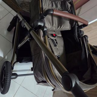 （分類：）位於 。 由 d.y.1.2.3 提交（商品編號 1416997544，圖片 1）。簡介： 。