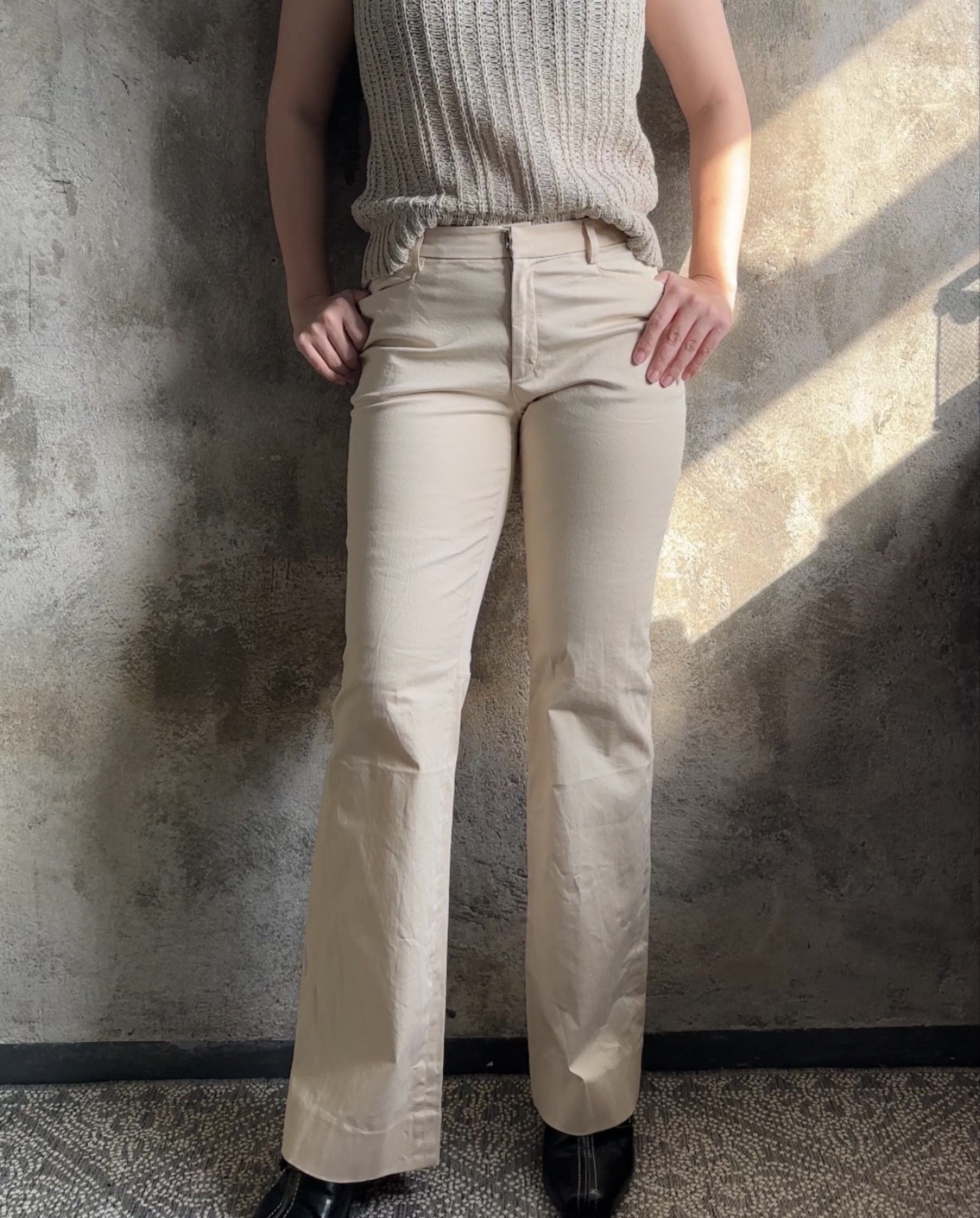 Beige flare y2k pants (Category: Other Bottoms) located in Mandaluyong City. Submitted by _twice.nice (Listing ID 1416965946, Image 1). Description: Very flattering flare pants. Sew detail on the backleg of the pants. Fabric is semi stretch. tags: cop copine, paloma wool, jos mundo, dkny, bcbg, maxmara, office siren.
