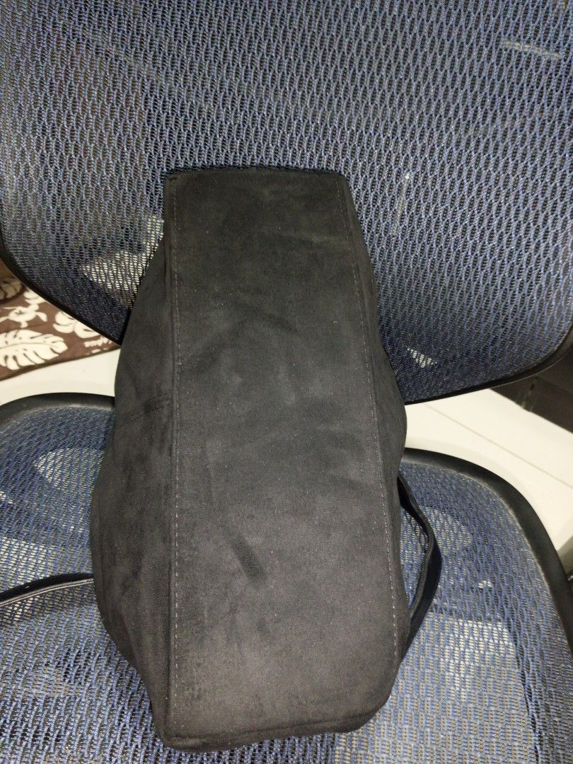 Black Suede Shoulder Bag/ Sling Bag (Category: Shoulder Bags) located in Davao. Submitted by zoiesells_63 (Listing ID 1416869648, Image 3). Description: - Black suede shoulder bag - Single strap design - Elegant curved shape - Secure snap closure - Lined interior - Ideal for daily wear.