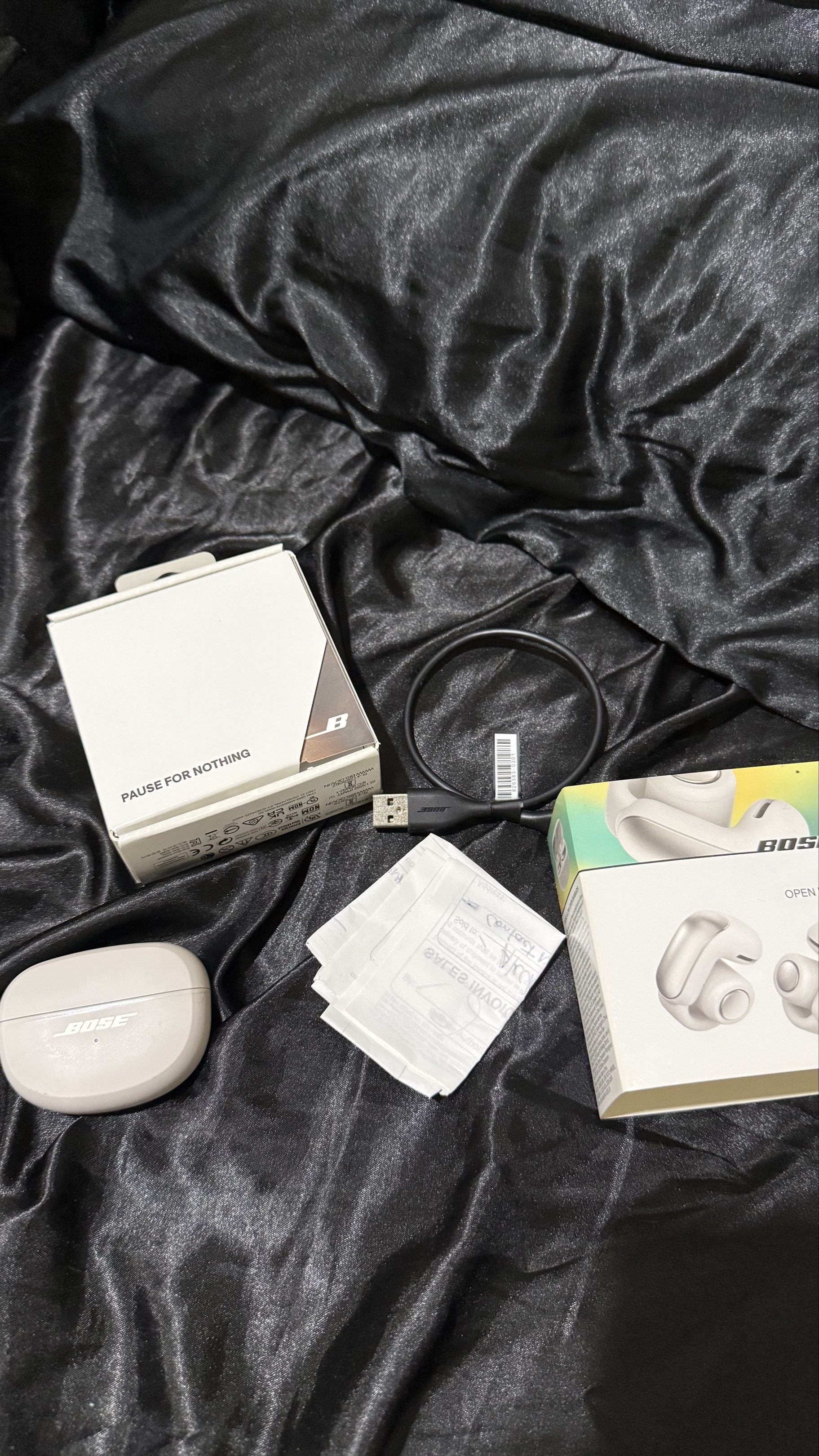 Bose ultra open earbuds (Category: Headphones & Headsets) located in Las Pinas. Submitted by aleckinigoo (Listing ID 1416860194, Image 2). Description: FOR SALE ONLY PTPA for sale only Bose ultra open earbuds complete with box, unused charger, manual, receipt. issue: small dent only sa case selling it for 11k only (srp 17k) 📍Las pinas.