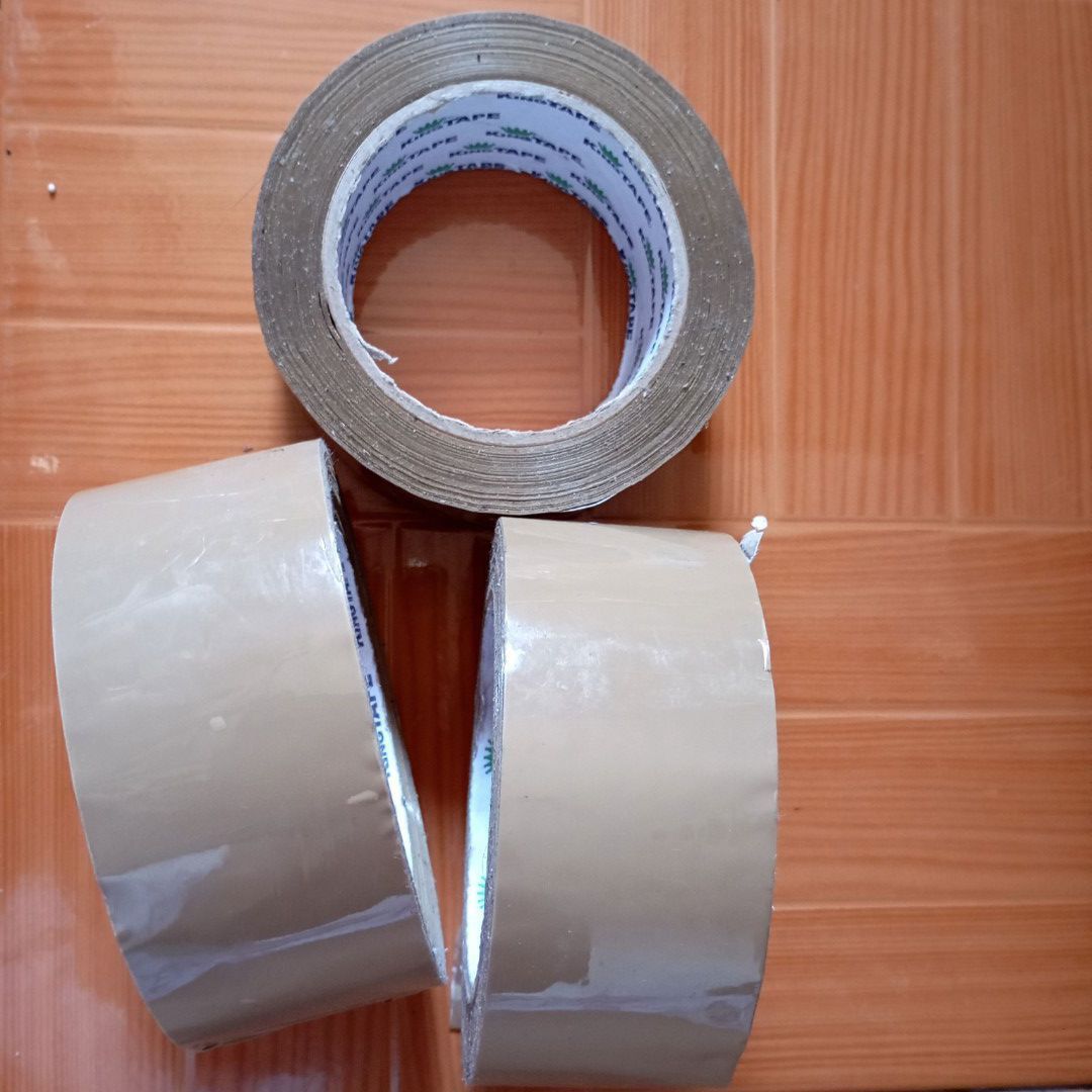 Brown Packing Tape - sold each (Category: Craft Supplies & Tools) located in Quezon City. Submitted by ana-chan (Listing ID 1416982343, Image 1). Description: Brown packing tape. Ready to use..