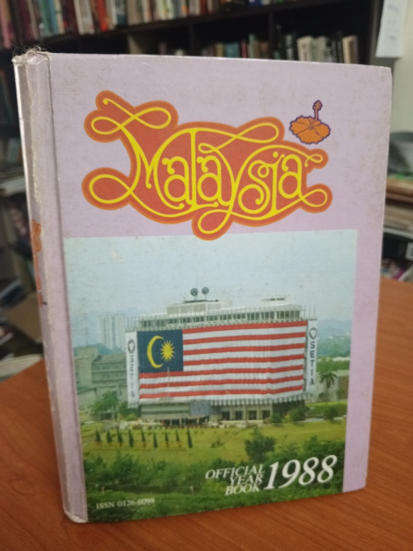 Buku Rasmi Tahunan Malaysia 1988, Hobbies & Toys, Books & Magazines ...