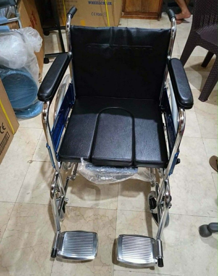 commode wheelchair may arinola (Category: Wheelchairs) located in Manila. Submitted by joy63057743416 (Listing ID 1417024401, Image 1). Description: we accept bulk orders brandnew affordable onhand negotiable good quality and condition open for pick up and delivery high quality we also sell many medical supplies call me 09268225723 cod,gcash,bank transfer lifetime time free service.