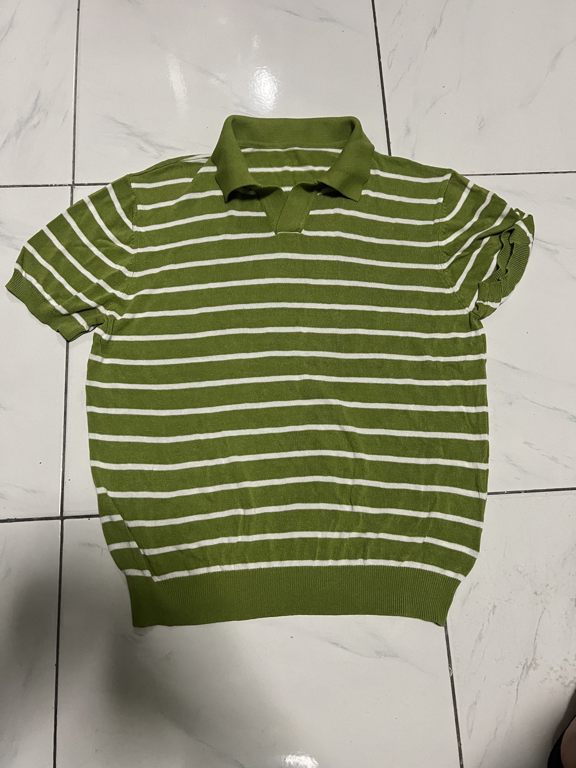 Dazy Striped Polo Shirt - Size M (Category: Tshirts & Polo Shirts ) located in Manila. Submitted by lanzyhowell (Listing ID 1417008485, Image 1). Description: - Dazy polo shirt - Green and white stripes - Size M - Collared neckline, short sleeves - Made in China - Care: Gentle wash, do not bleach, tumble dry low, iron if needed.