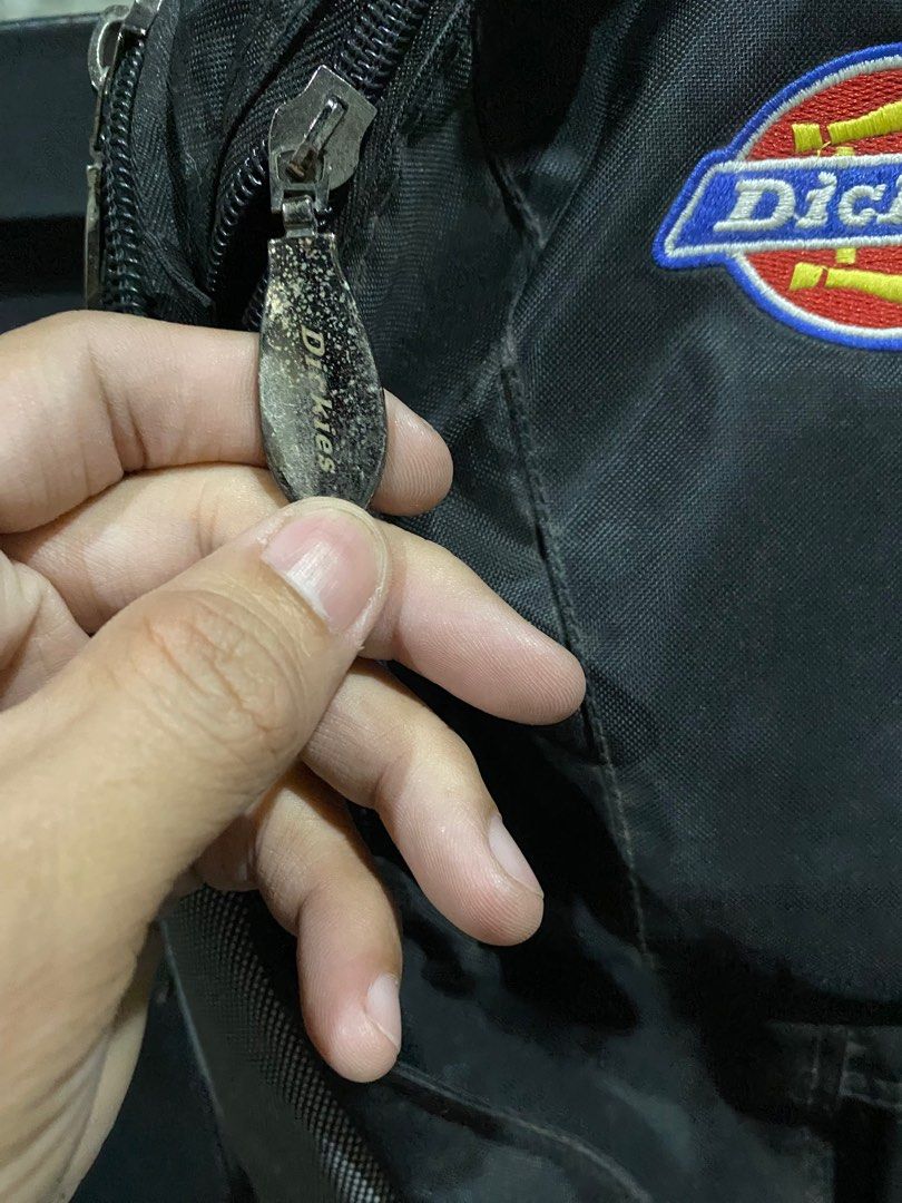 Dickies Backpack Model 8 Adventure backpack (Category: Backpacks) located in Manila. Submitted by alsytan (Listing ID 1416993236, Image 3). Description: Travel Backpack.
