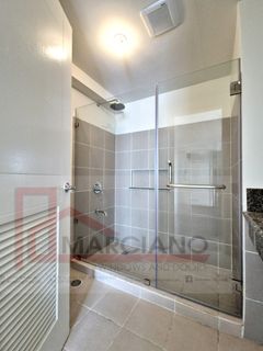 (Category: ) located in . Submitted by marciano.windoors (Listing ID 1416880322, Image 1). Description: .