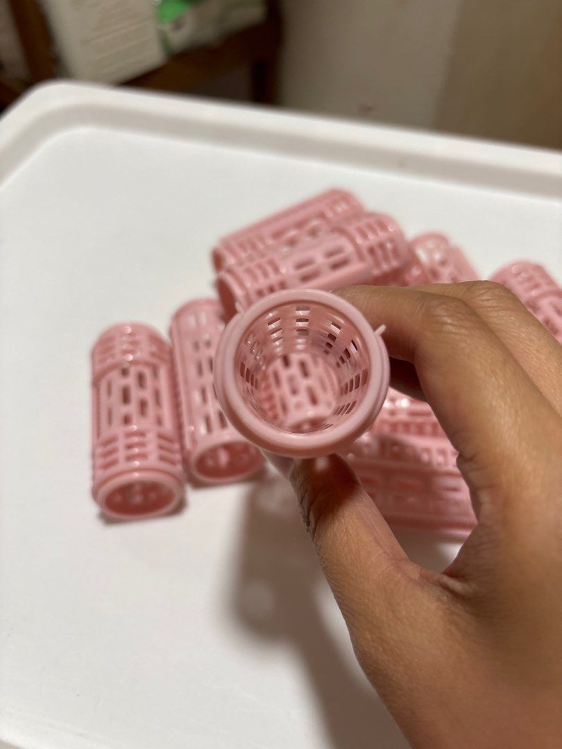 MOVING OUT SALE: Hair Rollers Set (Category: Hair) located in Manila. Submitted by matchagurl_ (Listing ID 1417000279, Image 3). Description: Hair rollers 1. Green rollers - SOLD 2. Pink rollers - 50 - 12 pcs - size: 3cm x 7 cm - used once lang 3. purple - 40 - 9 pcs - soft foam, bendy Take all for 220 pesos .