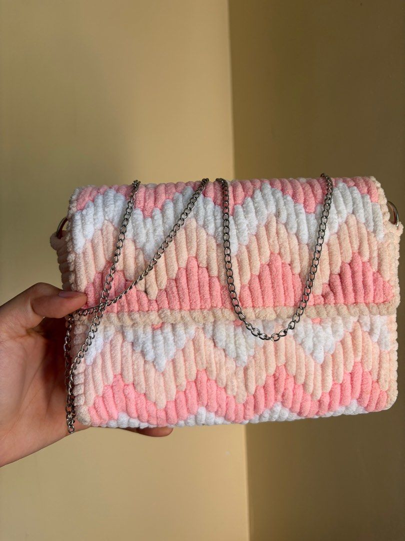 Handmade Pink Knitted Chain Coquette Bag (Category: Shoulder Bags) located in Abucay. Submitted by zsielliii (Listing ID 1416854718, Image 1). Description: -2 Way Bag - Silver chain strap -Coquette - Clean and spacious interior -Used twice -Negotiable -FREE SHIPPING.