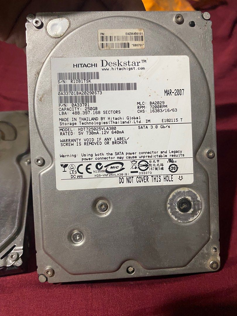 HARD DISK UNSTESTED AS IS (Category: Hard Disks & Thumbdrives) located in Quezon City. Submitted by jomariervin (Listing ID 1416913366, Image 3). Description: HARD DISK UNTESTED SELLING AS IS 2PCS SEAGATE 500gb 1PC HITACHI 250gb 500php Marikina Location 📩.