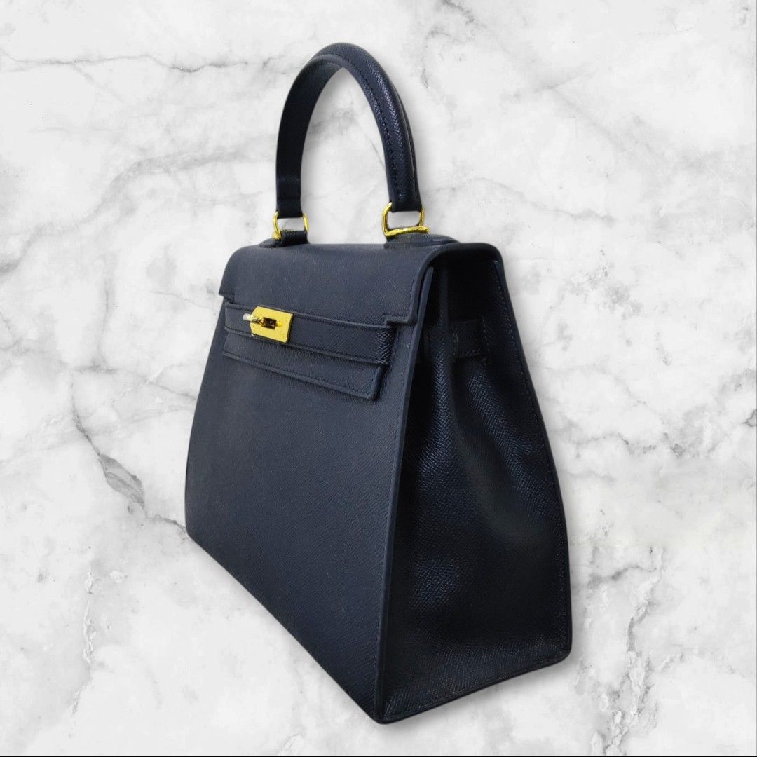Hermes Kelly 28 (Category: Luxury Bags & Wallets) located in Quezon City. Submitted by carol.hera (Listing ID 1416925154, Image 2). Description: Hermes Kelly ( 28 CM ) Like new NO ISSUES NO LOGOS Conclusion - straps Payment First ☺️ MOD jnt, lalamove meet up for nearby PM FOR MORE INFO Disclaimer: This account is not affiliated with the brand. All copyrights remain to the original brand holder. .