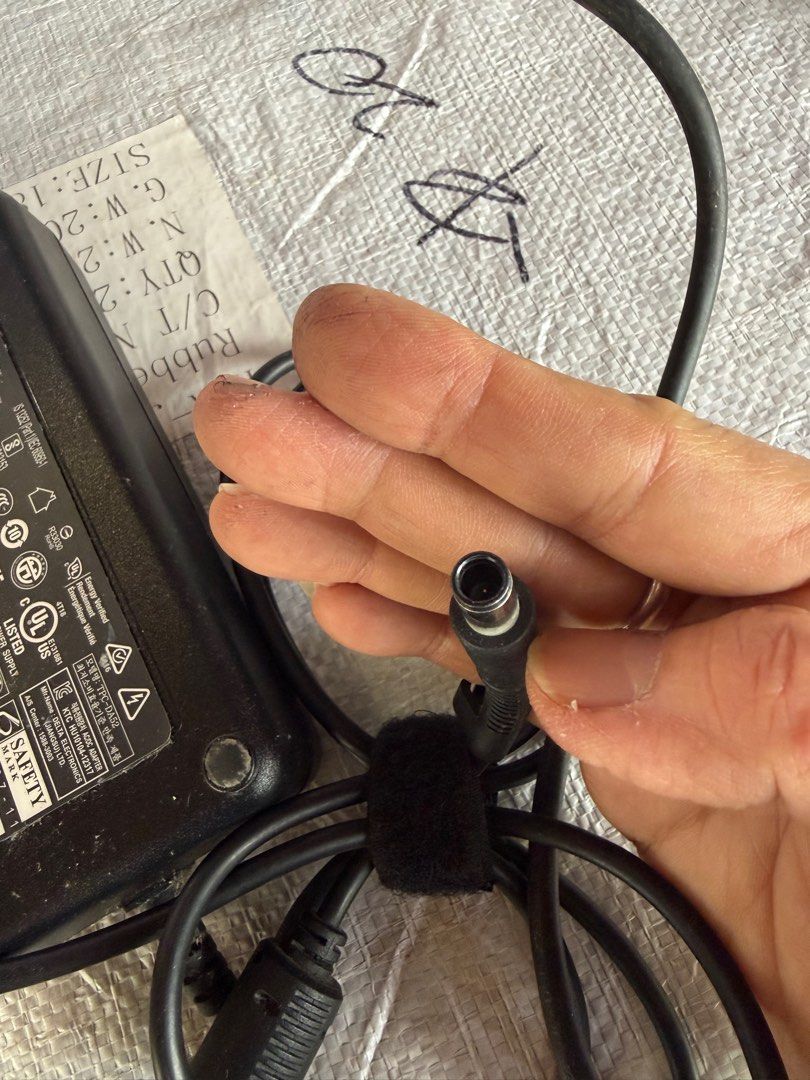 HP Laptop/AIO power adapter 406022342187438081