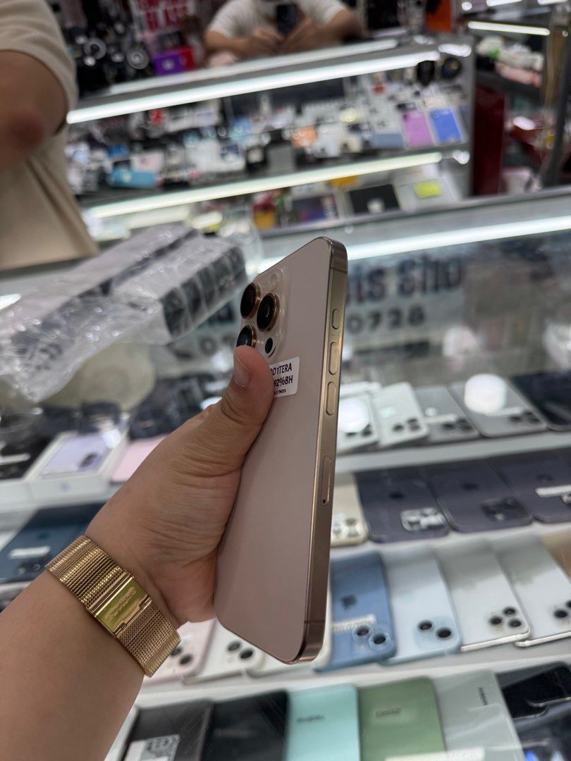 Iphone 16 Pro 1TB 92% batt FU NTC No issue (Category: iPhone 16 Series) located in San Juan City. Submitted by javedsgadgetshop (Listing ID 1416910729, Image 3). Description: INSTALLMENT OPTIONS : SPAY LATER / GGIVES / CREDIT CARD! WE BUY AND SELL SO PWEDE MAGBINTA OR SWAP ! Quick Specs : 💵 Iphone 16pro •1TB •NTC Variant •92% batt health •Factory Unlock •98% Smoothness •No hidden issue | No Repaired •100% Authentic | Not Refurbished •w/ OEM Char
