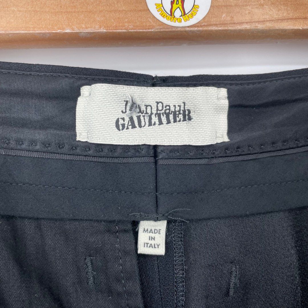 Jean Paul Gaultier Black Pleated Pants (Category: Luxury Apparel) located in Mandaluyong City. Submitted by armrhts (Listing ID 1405430432, Image 3). Description: Size: 38 Dimensions(inches) •Waist: 25" upto 27" •Hip: 17" •Front Rise: 12" •Thigh: 11" •Inseam: 23" •Outseam: 36" •Leg Opening: 7.5".