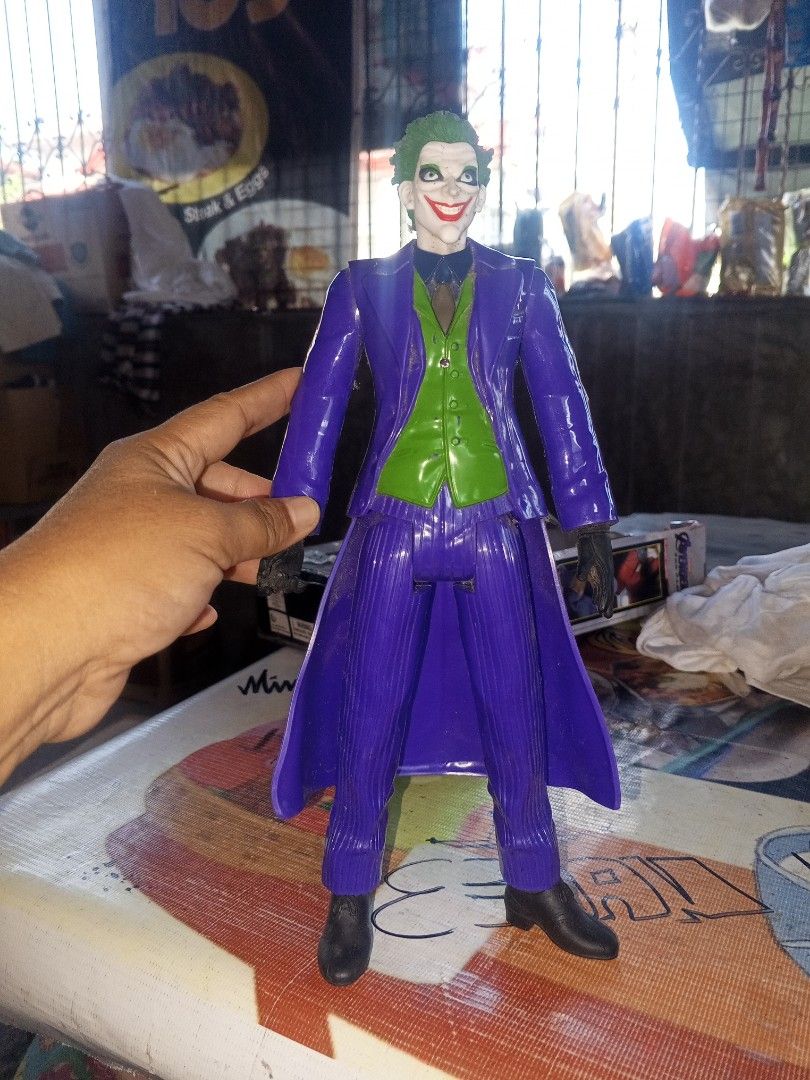 Joker Titan Hero Tech Action Figure (Category: Figurines & Statues) located in Magalang. Submitted by zeiansoria64090 (Listing ID 1416851515, Image 3). Description: - Joker Titan Hero Tech action figure - Features the Joker in his classic outfit - Comes with original packaging - Packaging includes the Avengers Endgame logo - Recommended for ages 4 and up.