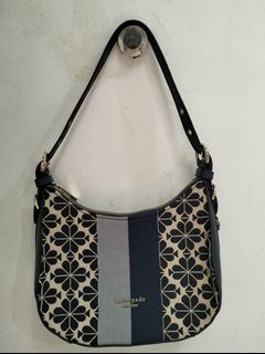 (Kategori: ) berada di . Dikirim oleh mimofi (ID iklan 1416876682, Gambar 1). Deskripsi: .