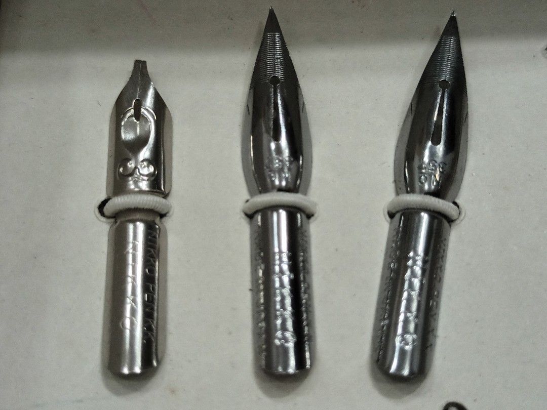 Marble Forest Calligraphy Set (Category: Craft Supplies & Tools) located in Makati City. Submitted by m_brian (Listing ID 1416948344, Image 3). Description: - Orange and Emerald Green inks - 3 Nikko nibs - 1 nib holder - 1 instruction guide.