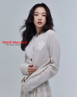（分類：）位於 。 由 merc.wardrobe 提交（商品編號 1416962676，圖片 1）。簡介： 。