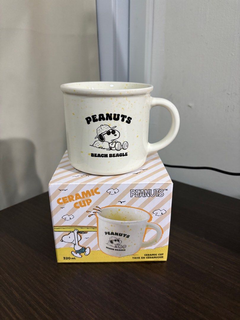 Miniso Peanuts Beach Beagle Ceramic Mug452961578664611840