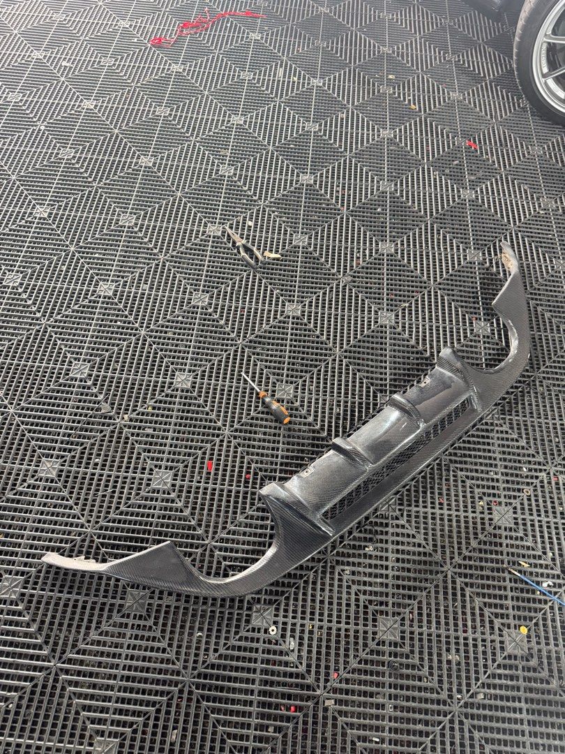 MK7 TSI REAR DIFFUSER, Car Accessories, Accessories on Carousell