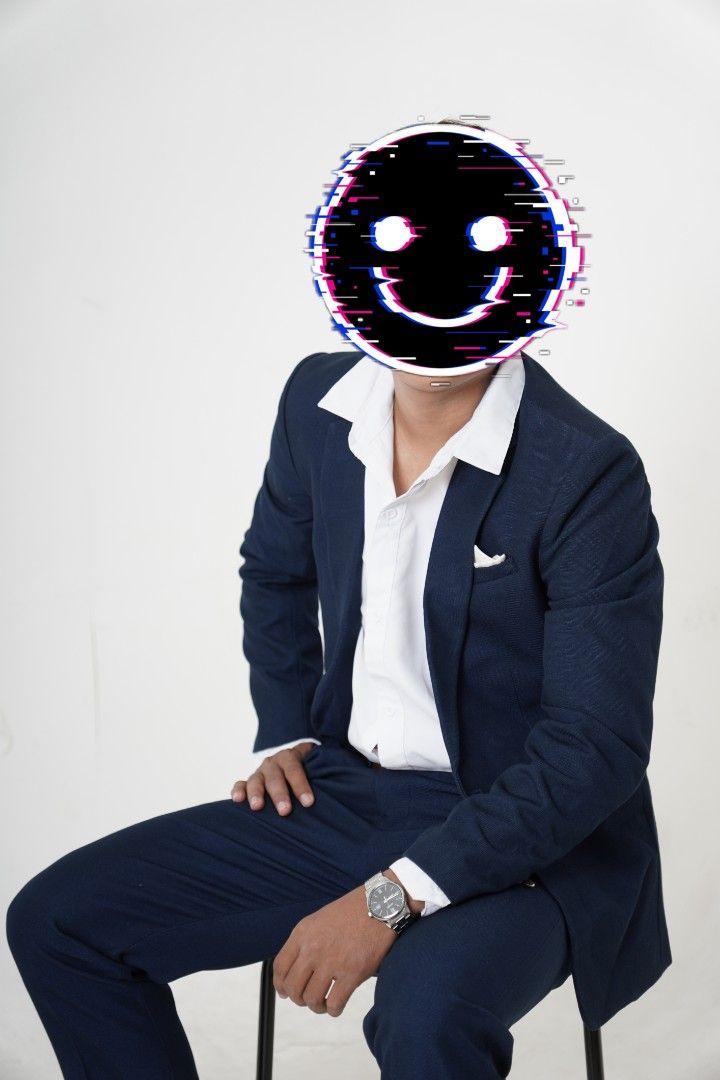 Navy Blue Suit (Category: Coats, Jackets and Outerwear) located in Marikina City. Submitted by arjay2 (Listing ID 1416970978, Image 1). Description: For Sale Navy Blue Suit -Coat -pants (adjustable) -neck tie pm for more details.
