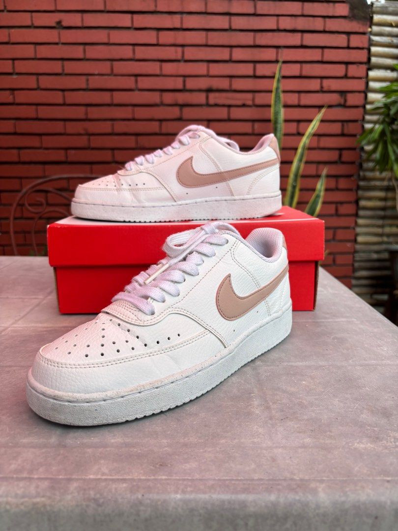 Nike Court Vision Low NN (Category: Sneakers) located in Las Pinas. Submitted by tidyspaces (Listing ID 1416895604, Image 2). Description: Original Nike Court Vision Low White/Pink Size 7.5 womens Minimal creasing No other issue With box Pm me to negotiate Shipping only thru lalamove, no time for meetups due to work. Rfs: Need funds.
