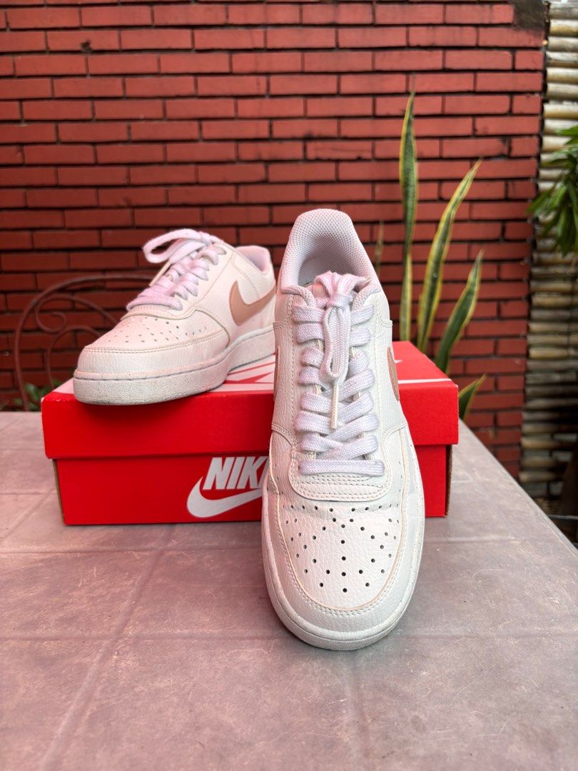 Nike Court Vision Low NN (Category: Sneakers) located in Las Pinas. Submitted by tidyspaces (Listing ID 1416895604, Image 3). Description: Original Nike Court Vision Low White/Pink Size 7.5 womens Minimal creasing No other issue With box Pm me to negotiate Shipping only thru lalamove, no time for meetups due to work. Rfs: Need funds.