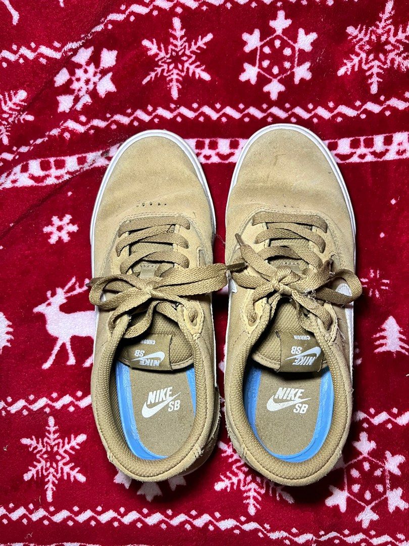Nike SB Chron Solarsoft Skate Shoes (Category: Sneakers) located in Urdaneta. Submitted by _saphiera (Listing ID 1416957559, Image 1). Description: - Nike SB Chron Solarsoft skate shoes - Tan color - Size: US 9.5 - Features Nike SB logo - White soles and laces.