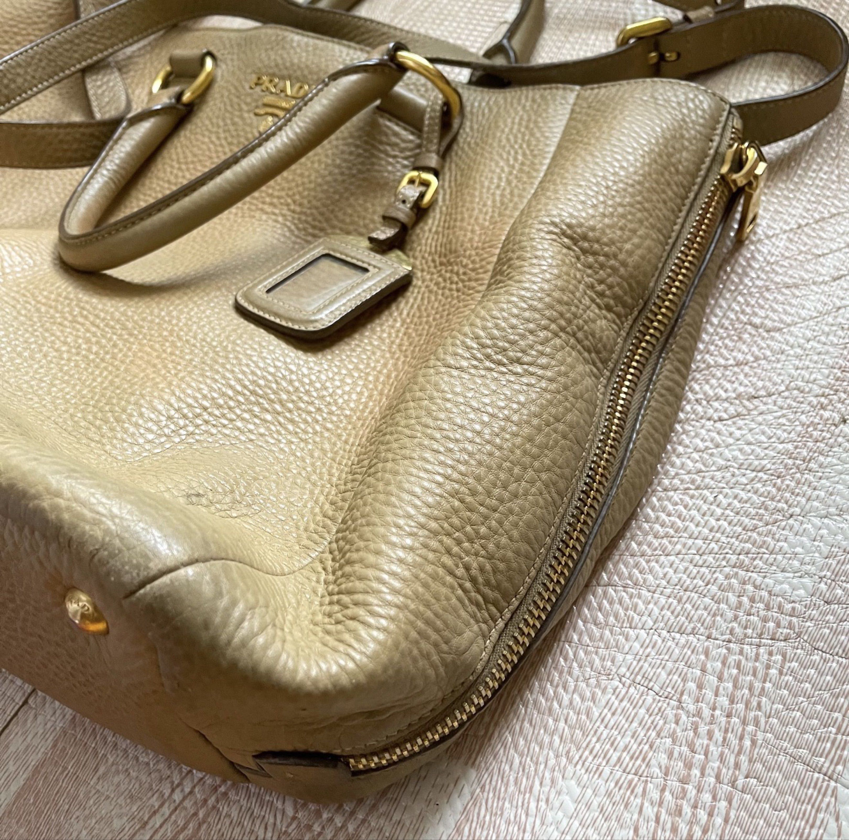 Prada Leather Handbag (Category: Luxury Bags & Wallets) located in Bacolod City. Submitted by lovedcorner (Listing ID 1417020910, Image 3). Description: Shipping from Bacolod.