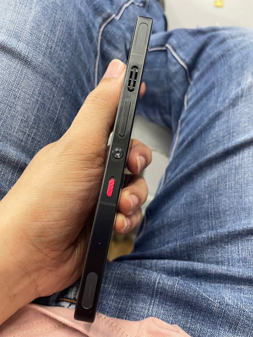 Redmagic 10pro 512gb smooth no issue (Category: Android Others) located in Manila. Submitted by samsodinia65458 (Listing ID 1417009949, Image 2). Description: Includes Charger and case Pwede swap sa iPhone.