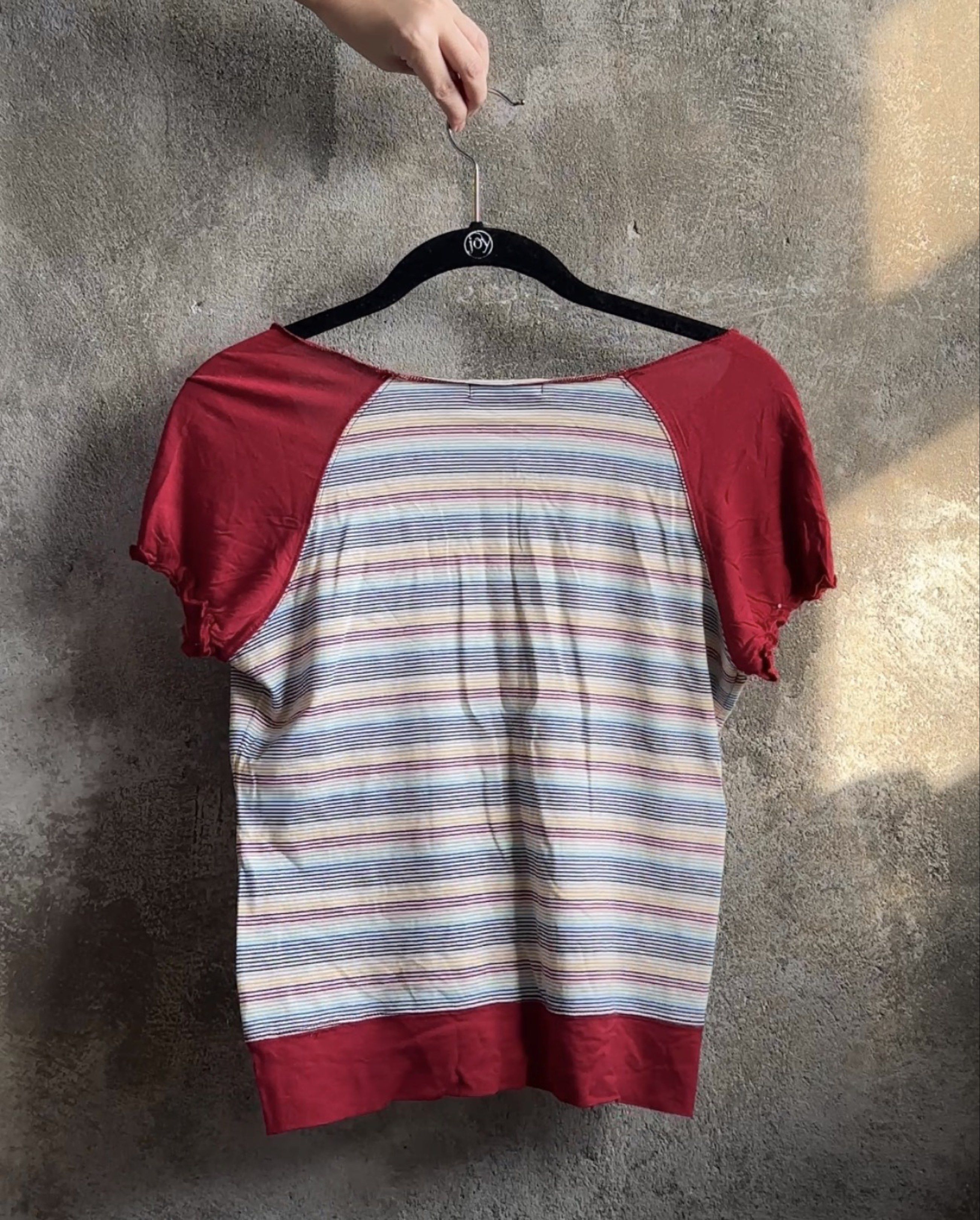 Striped off the shoulder top esprit brand (Category: Shirts) located in Mandaluyong City. Submitted by _twice.nice (Listing ID 1416970548, Image 3). Description: Y2k 2000s inspired fits Xs-S heling tags: cop copine, paloma wool, esprit, dkny, donna karan, morgan de toi, vivienne tam.
