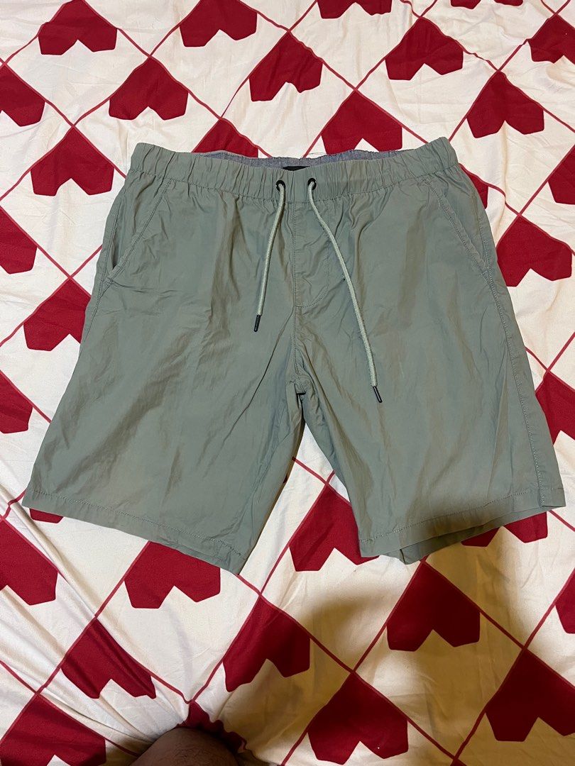 Surplus Garterized Twill Shorts (Category: Shorts) located in Dasmarinas. Submitted by 3lgggg (Listing ID 1416961638, Image 1). Description: FOR SALE: Surplus Garterized Twill Shorts L on tag, 32-36W x 19L With lace, 2 side pockets & 1 back pocket No issues 300 + SF DM if interested 📲.