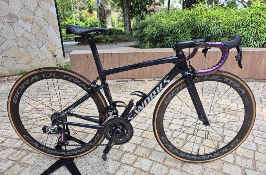 Sworks Tarmac SL6 Road Bike - Campagnolo Bora Ultra 50 (Category: Bicycles) located in Singapore. Submitted by bikeloverrrrr (Listing ID 1416877704, Image 2). Description: Specialized Sworks Tarmac SL6 road bike 6.6Kg Supernova chameleon frameset size 44 Campagnolo Bora Ultra 50 wheelset SRAM Etap 11spd groupset Quarq Dzero power meter Carbon Ti Chainrings 50/36T Canecreek EE Direct mount rim brakes ENVE stem and handlebar Sworks Power Mirror sad