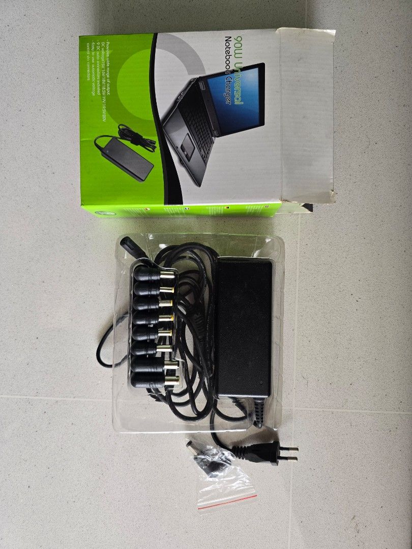 Universal Laptop Charger406039373671966720