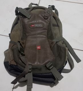(Category: ) located in . Submitted by CDsThrift (Listing ID 1417000320, Image 1). Description: .