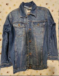 (Category: ) located in . Submitted by houseofdecluttering (Listing ID 1416901250, Image 1). Description: .
