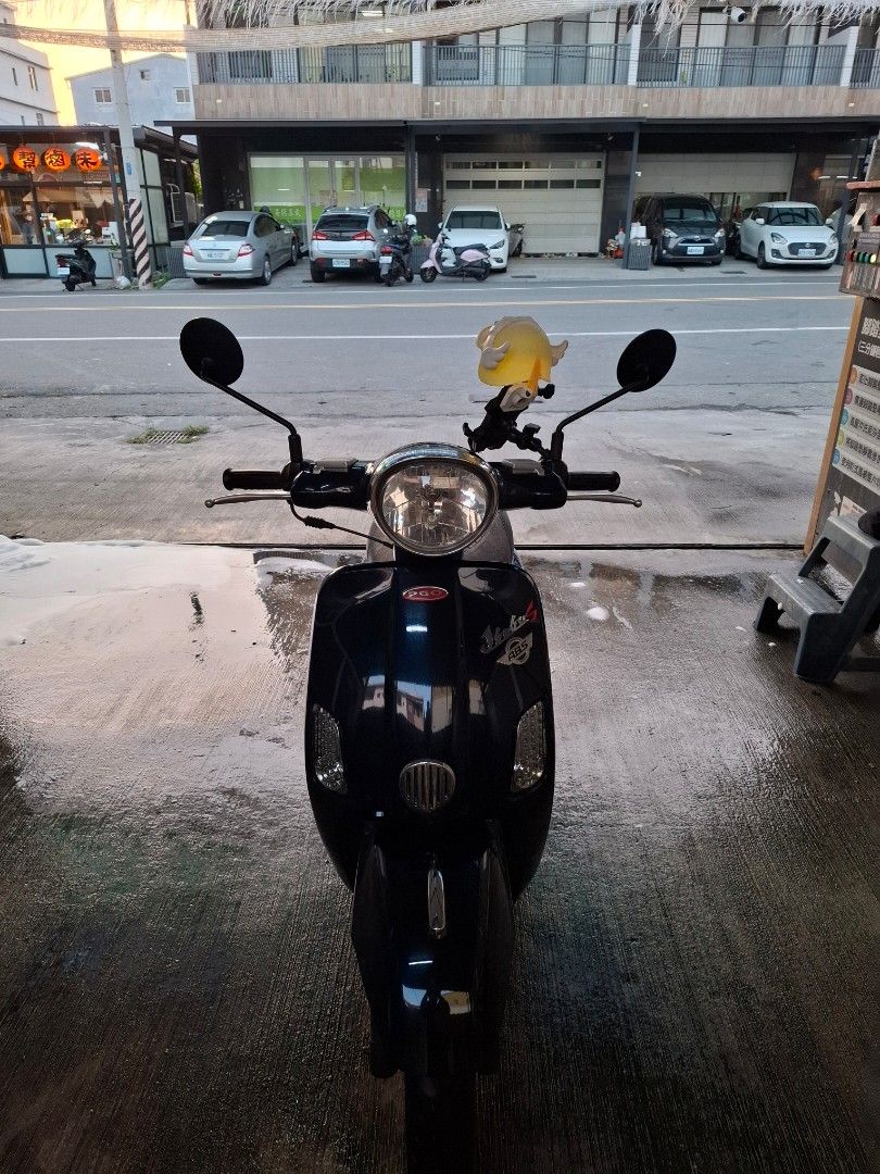 摩特動力125, 機車, 二手機車在旋轉拍賣