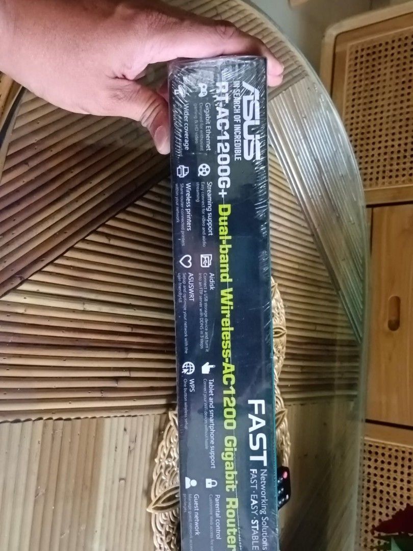 ASUS RT-AC1200G+ Wireless Router448534575119093763