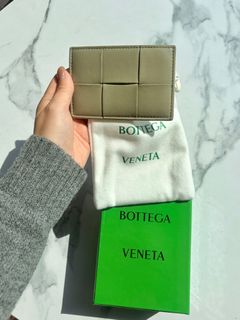 （分類：）位於 。 由 trendcosmetic88 提交（商品編號 1417078177，圖片 1）。簡介： 。