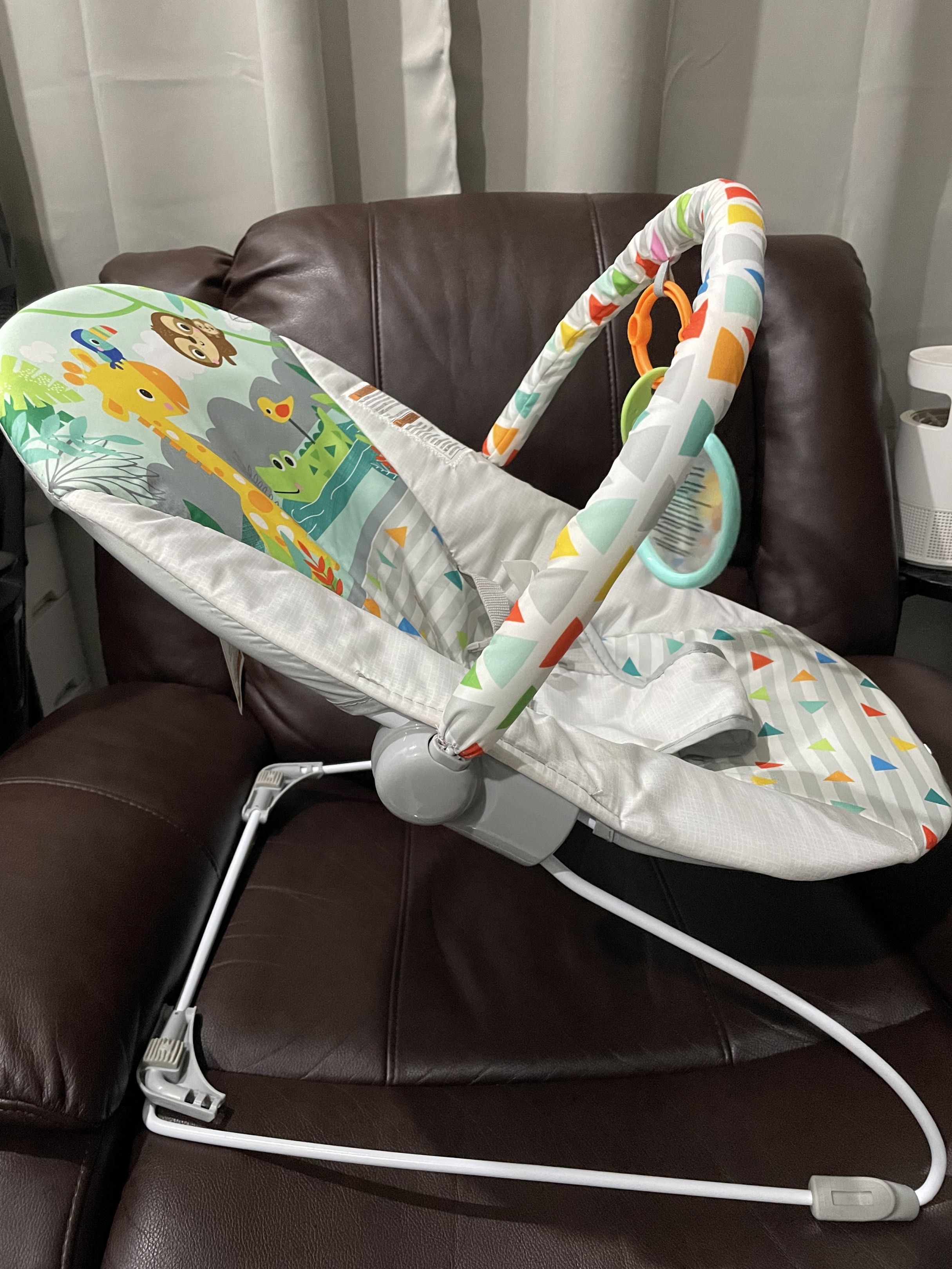 Bright Starts Safari Fun Bouncer (Category: Infant Playtime) located in Quezon City. Submitted by Aprelovedshop (Listing ID 1417131564, Image 1). Description: Barely used Comes with box Laz price 2,400php.