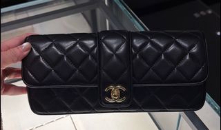 (Category: ) located in . Submitted by droploopgorgeous (Listing ID 1417106690, Image 1). Description: .