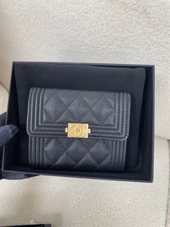 （分類：）位於 。 由 reluxury_ 提交（商品編號 1417033310，圖片 1）。簡介： 。