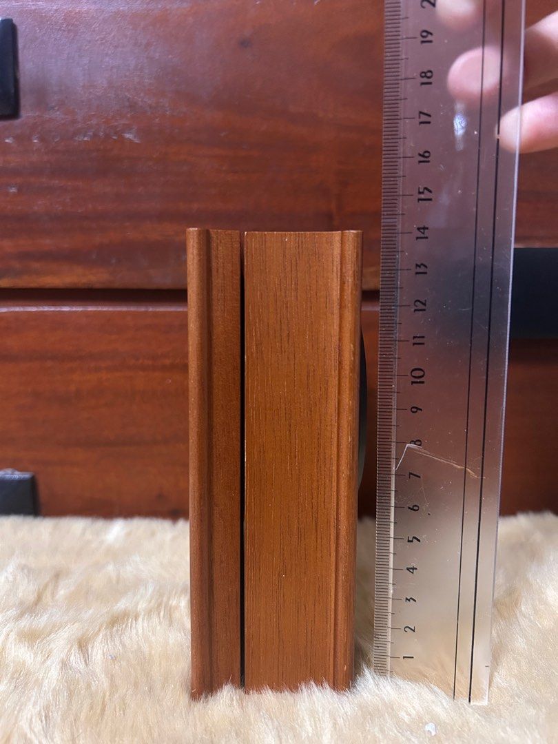 Citizen Wooden Table Clock with Photo Frame (No box) (Category: Clocks) located in Manila. Submitted by mecrafts4u.olstr (Listing ID 1398627612, Image 2). Description: - No battery - Built-in photo frame - Gold-colored bezel - Includes original wooden box - Box inscription: "JOSEI GAKUEN" - Japanese label on the back with date: 2000.3.14.