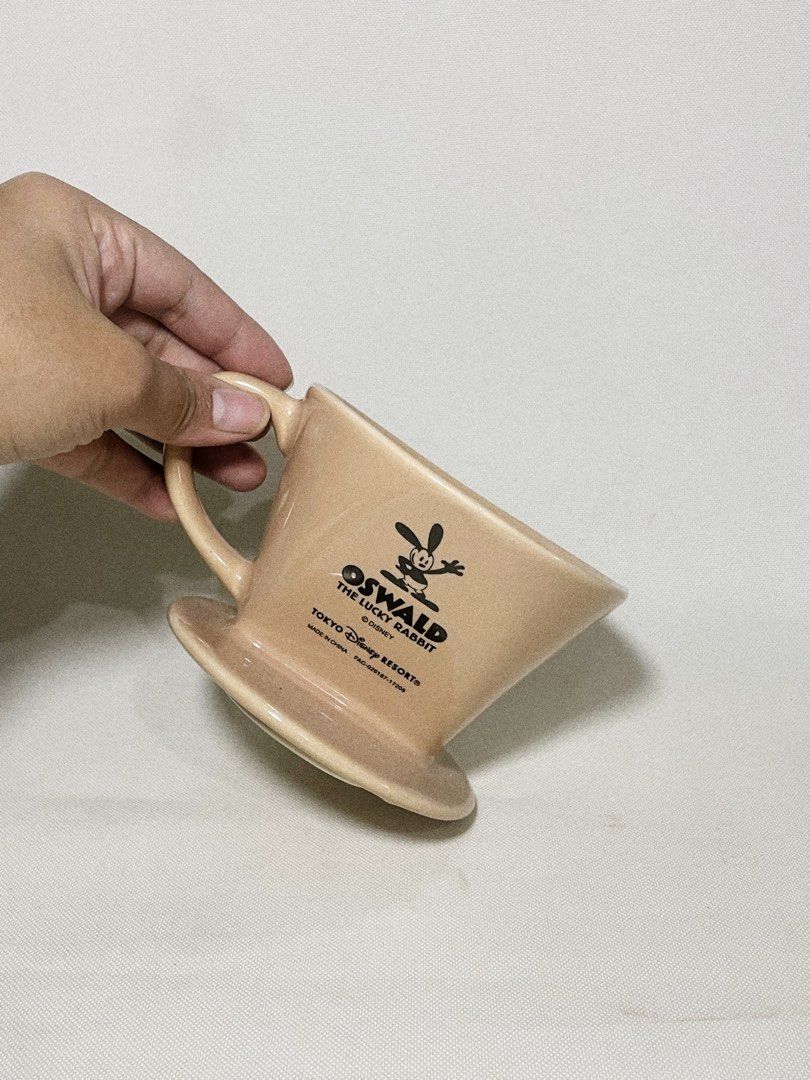 Collectible Oswald Coffee Dripper (Category: Coffee & Tea Tableware) located in Antipolo. Submitted by ceramiqueph (Listing ID 1417208937, Image 2). Description: D:11cm H:8cm.