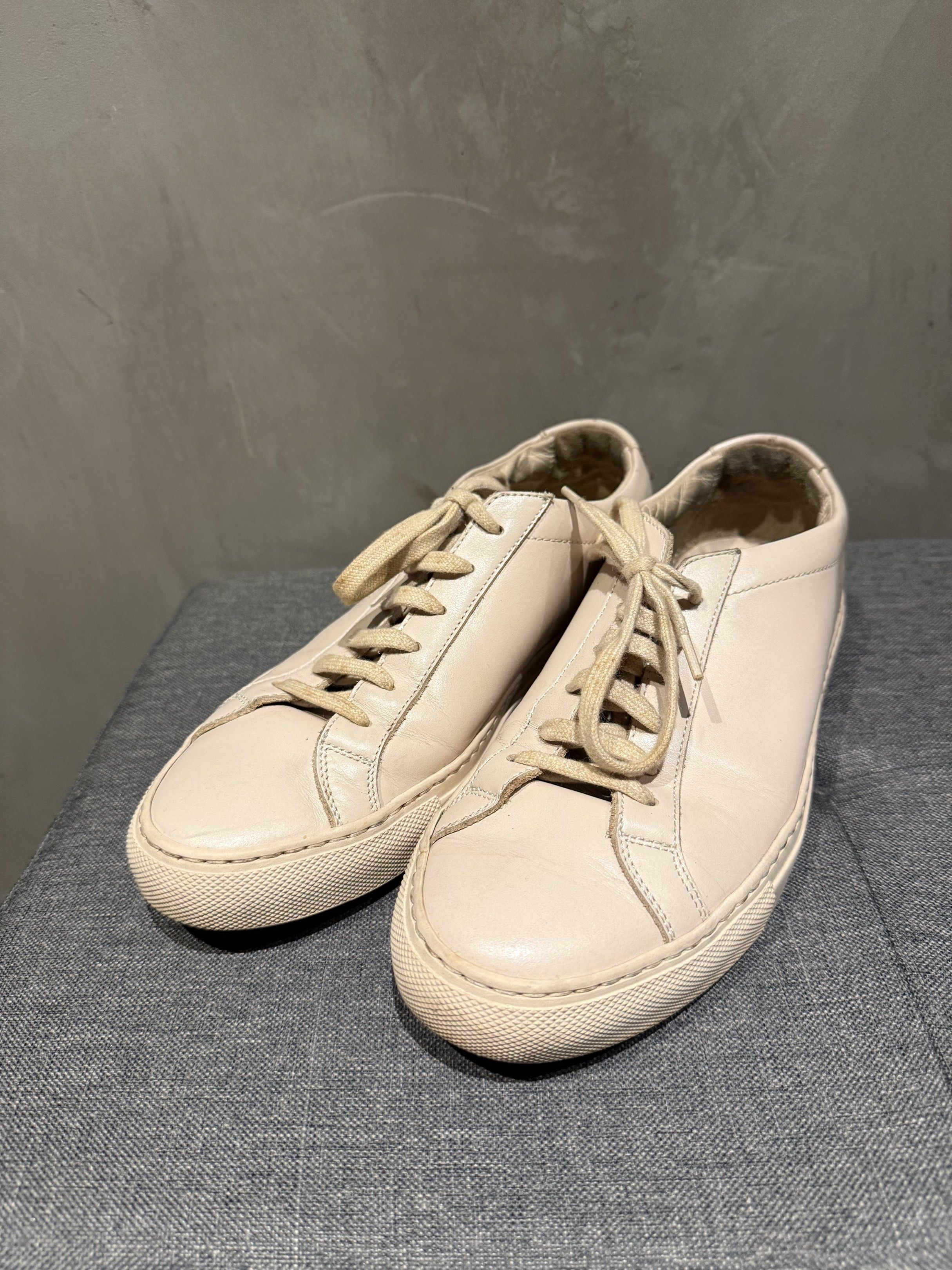 Common Projects Achilles Low - Beige (US6) (Category: Sneakers) located in Quezon City. Submitted by falient (Listing ID 1417043122, Image 2). Description: US6 Women’s / 24cm Original, bought from the UK but no more box. Lovingly used but no flaws. Classic style, very comfy and pretty on the feet. Selling as I don’t use them anymore. Payment via Gcash, Maribank or COD (LBC)..