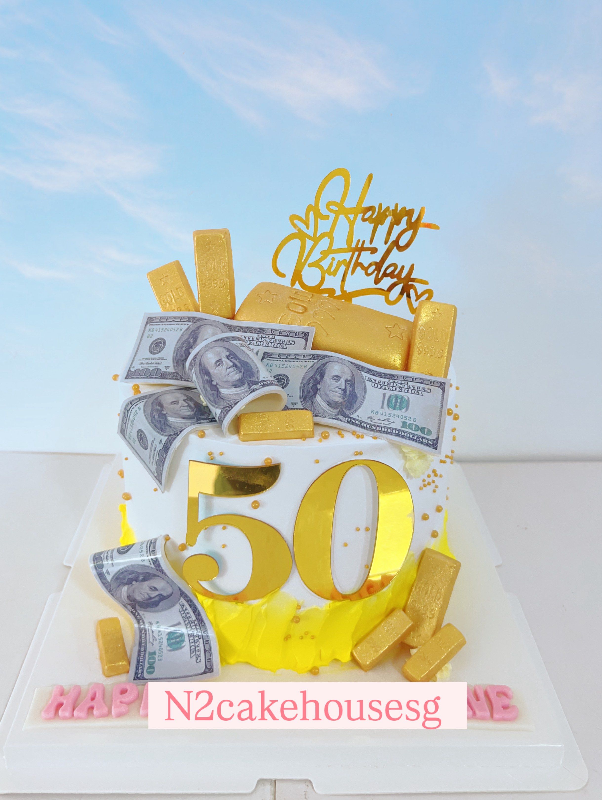 Customise money pulling cake (Category: Homemade Bakes) located in Singapore. Submitted by n2cakehousesg (Listing ID 1417034786, Image 1). Description: Price depends of design Start from $79.