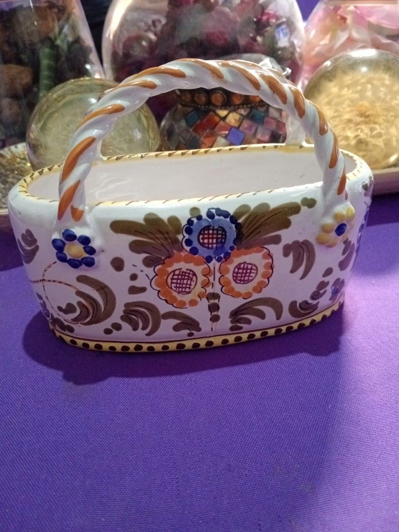 Decorative ceramic basket made in Italy (Category: Vases & Decorative Bowls) located in Batangas. Submitted by girlmeetspurple (Listing ID 1417034463, Image 3). Description: .