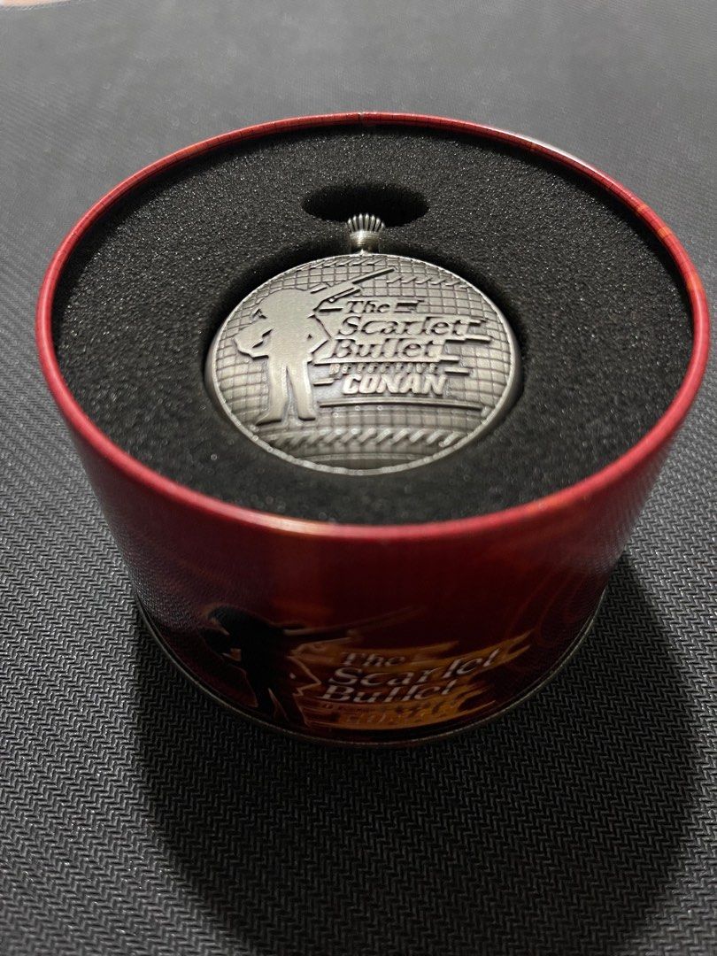 Detective Conan Pocket Watch (Category: Comics & Manga) located in Manila. Submitted by tjshop2 (Listing ID 1417173384, Image 1). Description: Issue i cannot close the backcover Good working condition.