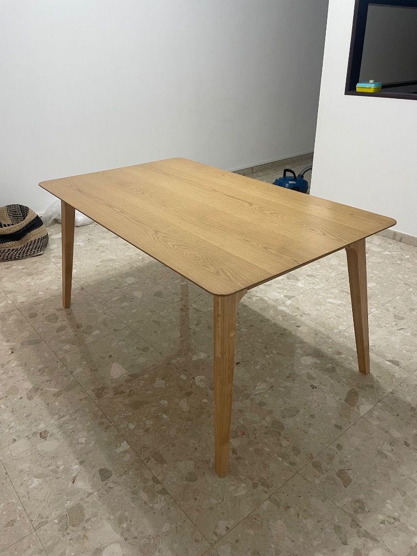 Dining table (Category: Tables & Sets) located in Singapore. Submitted by luizabgbur04461 (Listing ID 1417032078, Image 1). Description: Dining table 150 x 90 cm In good condition - 1 year use SGD 110 Self-collection at UE Square Fortytwo Loto Dining Table.